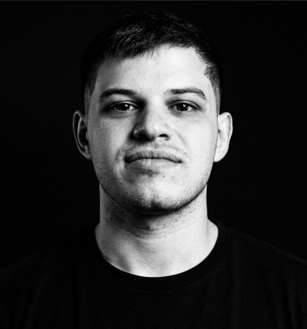 Julian Caccia — Coinbox